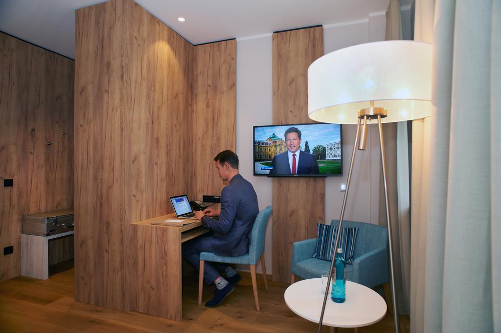 See- Und Waldresort Groebern Grobern Ngoại thất bức ảnh
